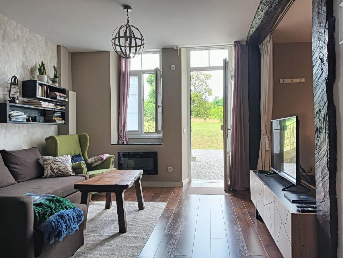Chatescos - Estudio En Chateau Exterior photo